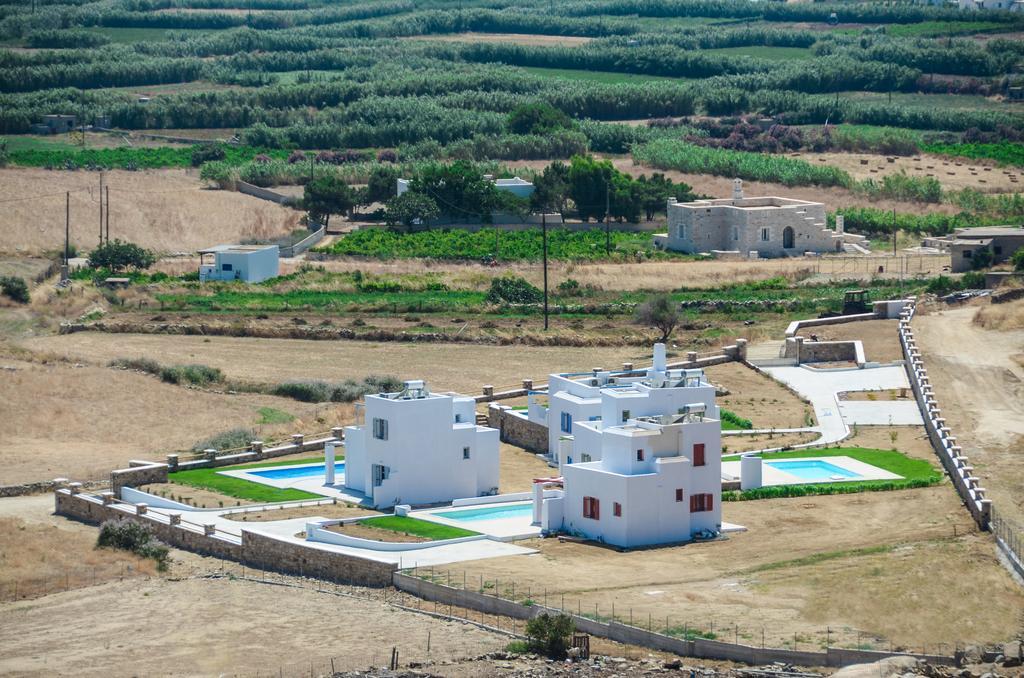 Natura Villas In Naxos มีกรีวิกลา ภายนอก รูปภาพ