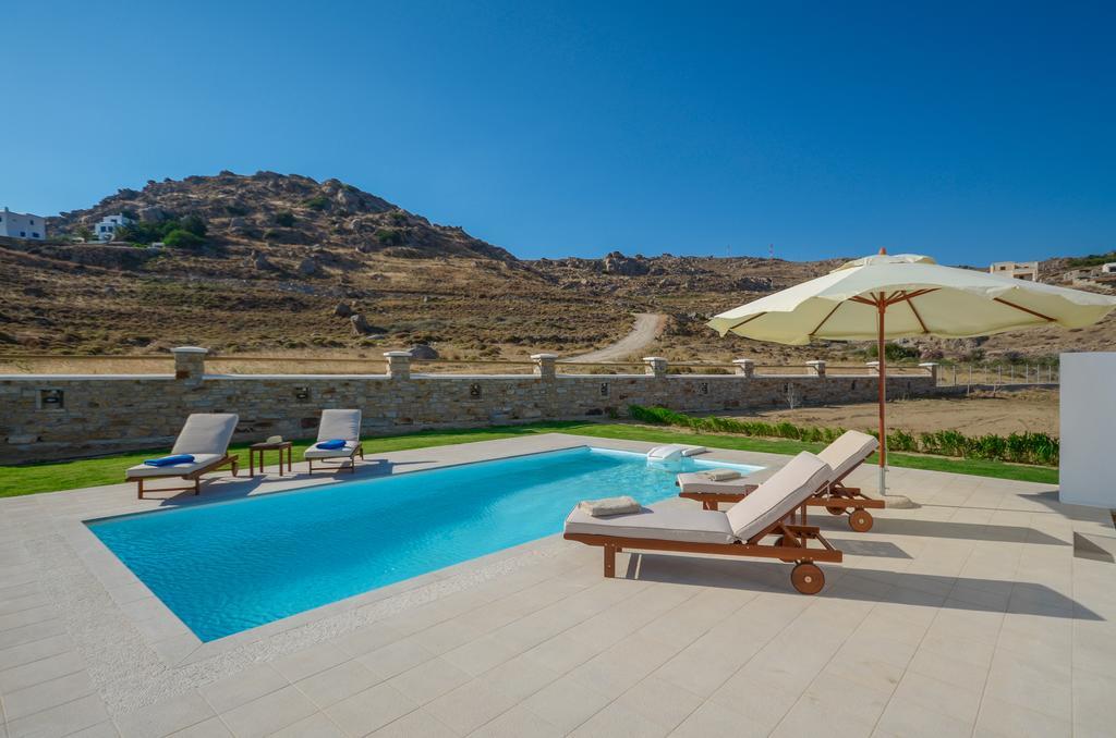 Natura Villas In Naxos มีกรีวิกลา ห้อง รูปภาพ