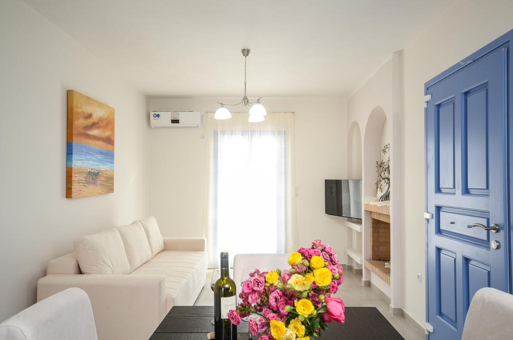 Natura Villas In Naxos มีกรีวิกลา ห้อง รูปภาพ