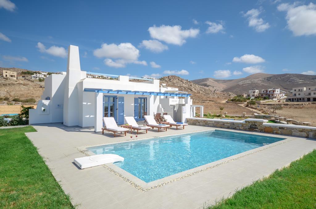 Natura Villas In Naxos มีกรีวิกลา ภายนอก รูปภาพ