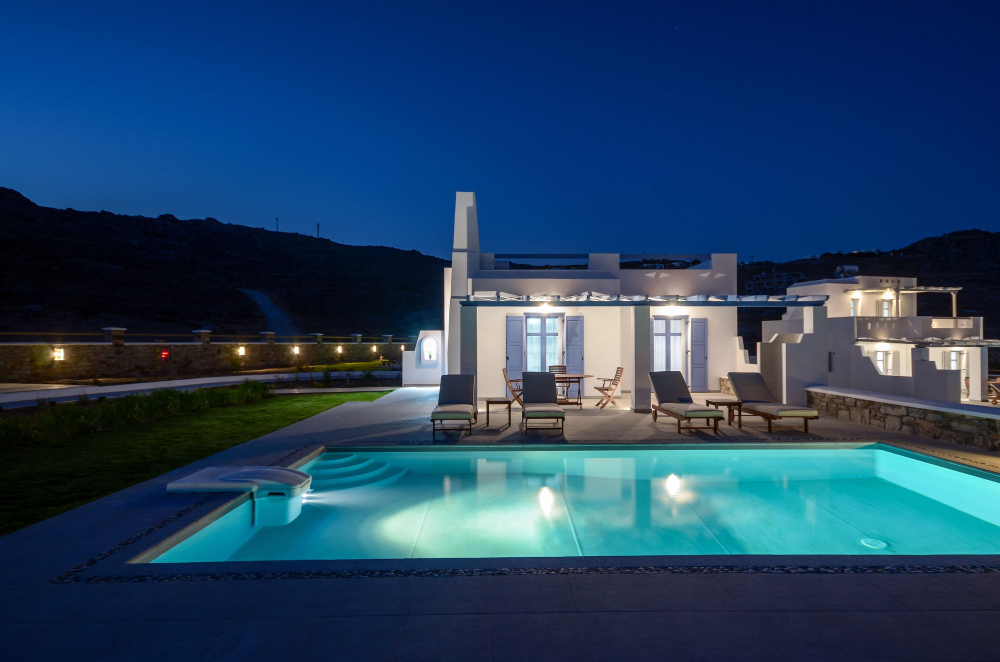 Natura Villas In Naxos มีกรีวิกลา ภายนอก รูปภาพ
